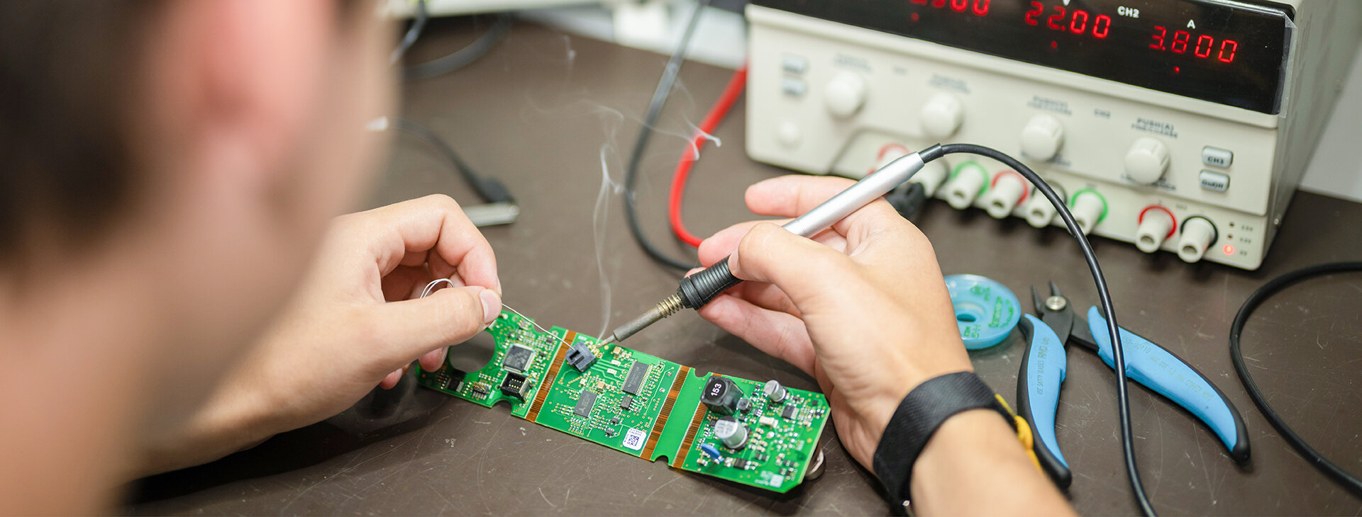 Apprenticeship Electronics Technician